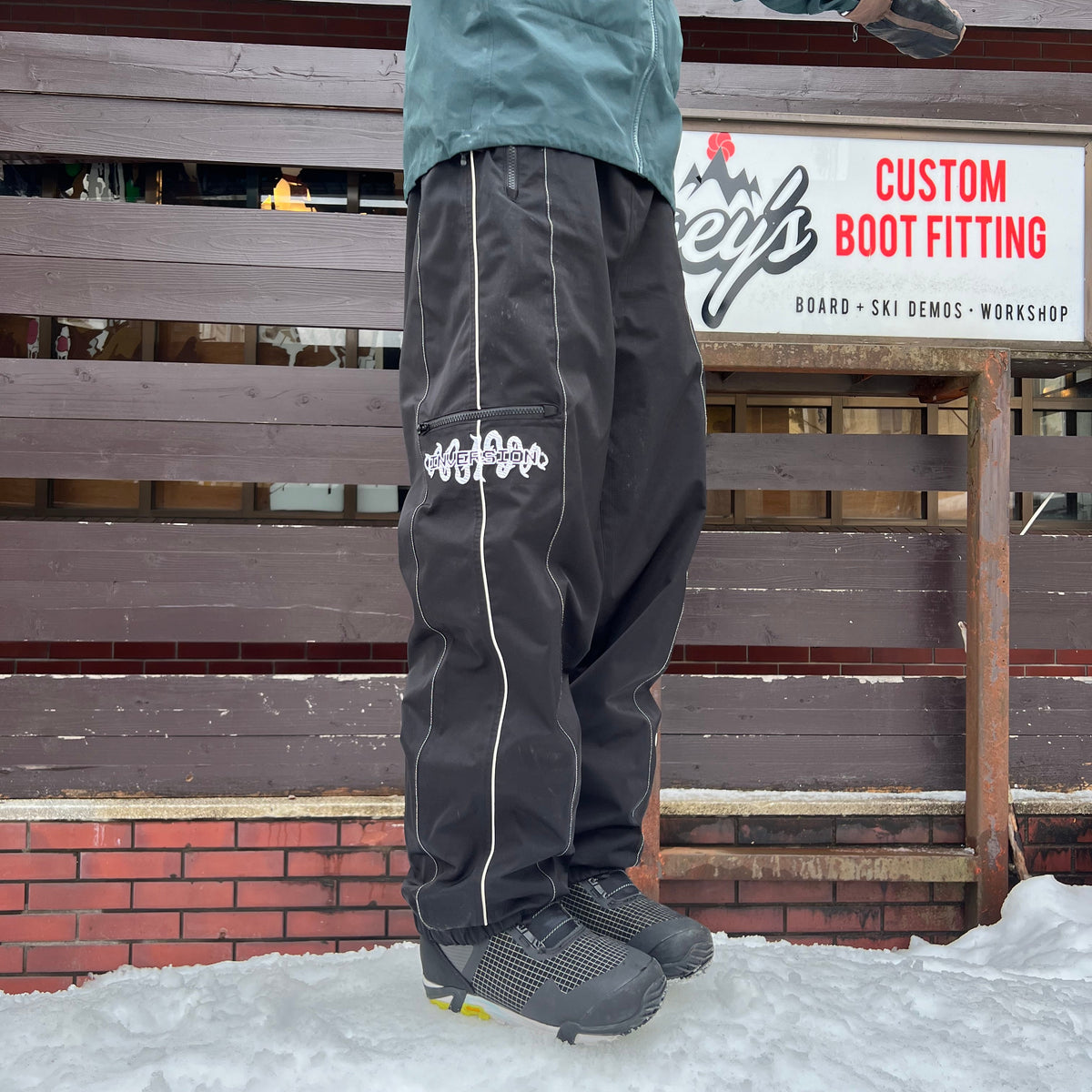 20k Resort Pants 1.0