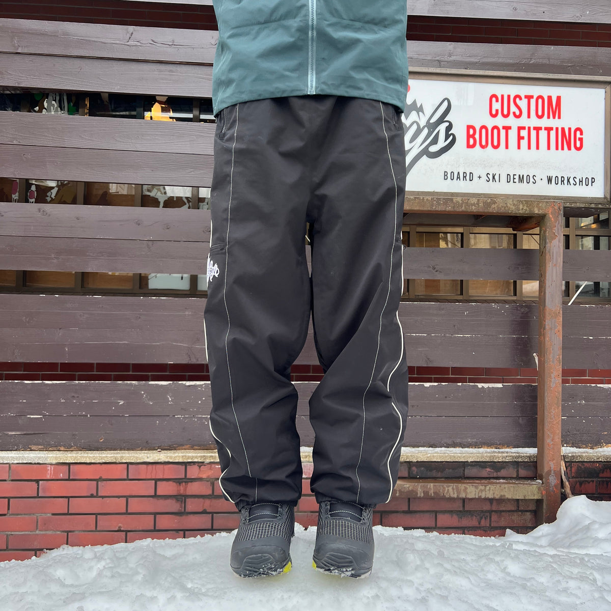 20k Resort Pants 1.0